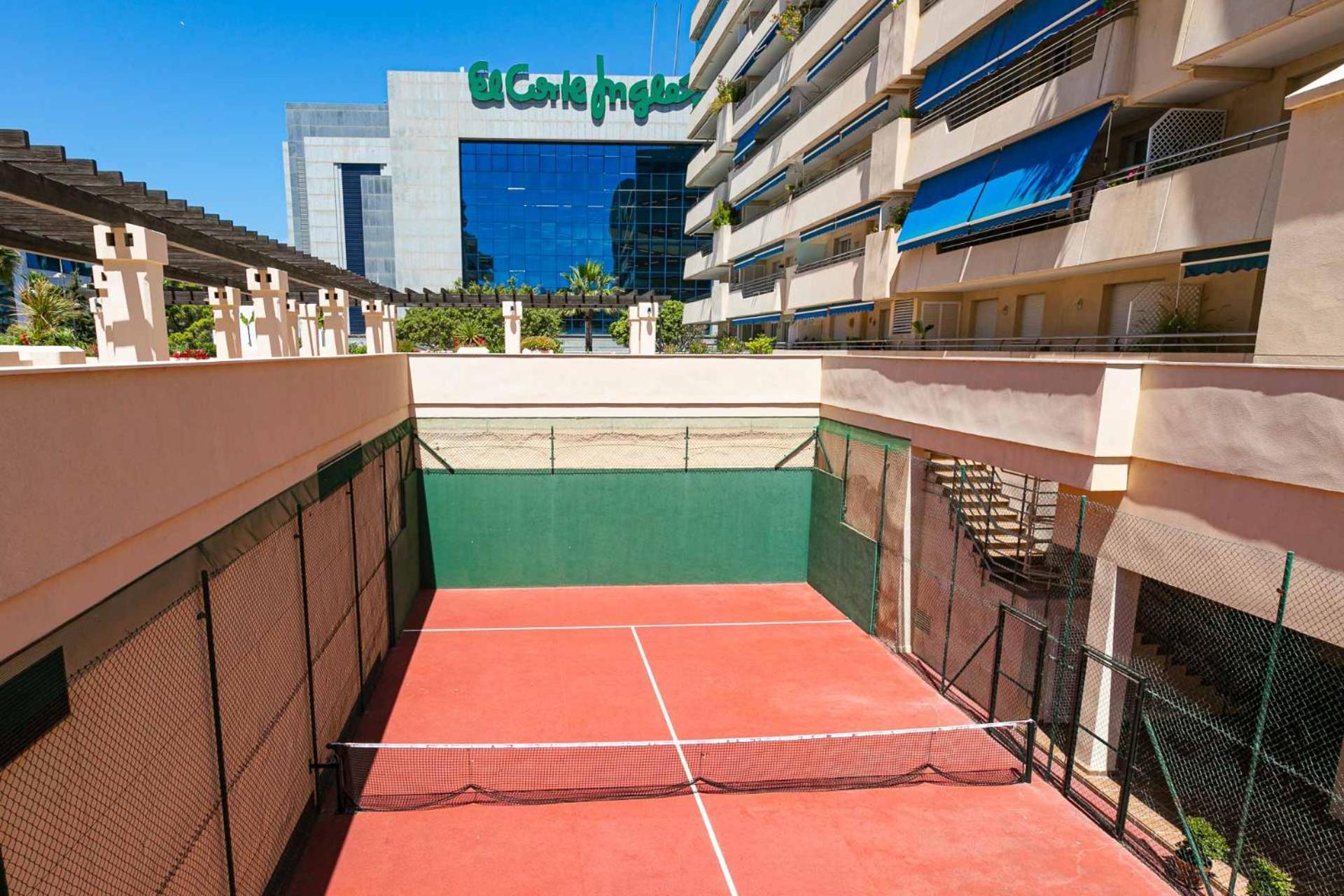 Puerto Banus, Marina Banus, 2Br, 2Bth, Pool, Parking, Marbella, 1J Leilighet Eksteriør bilde